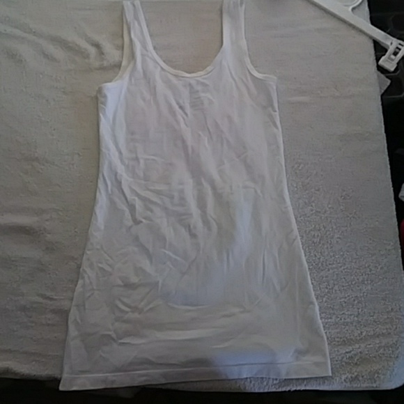 Tank - Picture 2 of 2